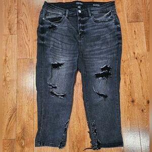 Judy Blue Black Distressed Skinny Fit Capri Size 13